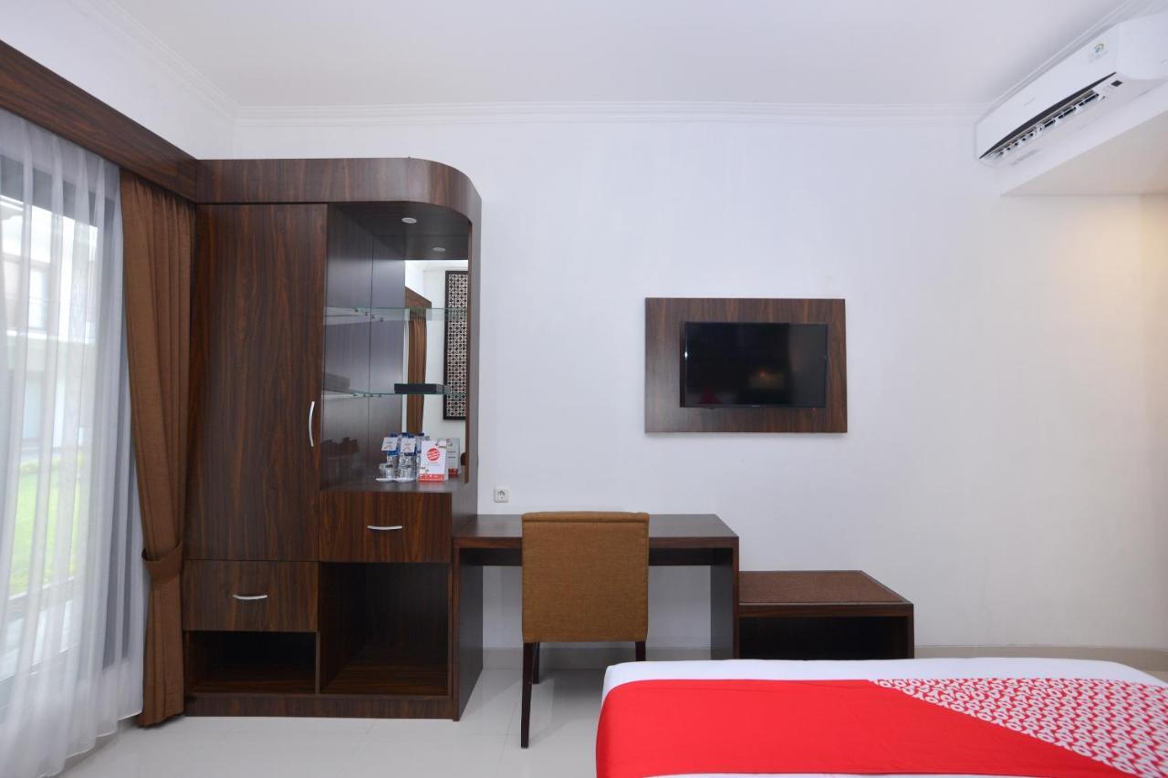 The Edwin Syariah Hotel Ngabean Buitenkant foto