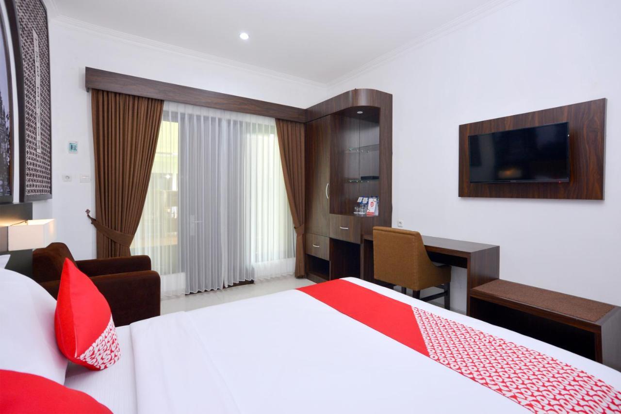 The Edwin Syariah Hotel Ngabean Buitenkant foto